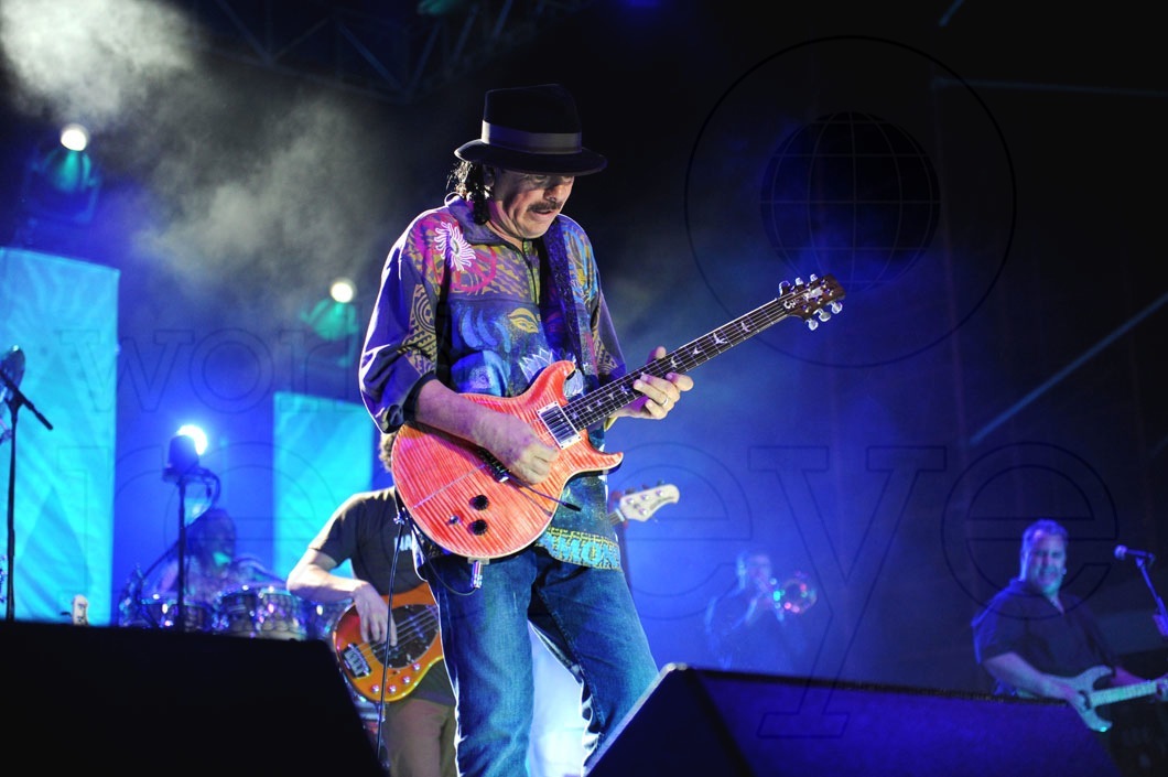 10-Carlos Santana - LIVE3