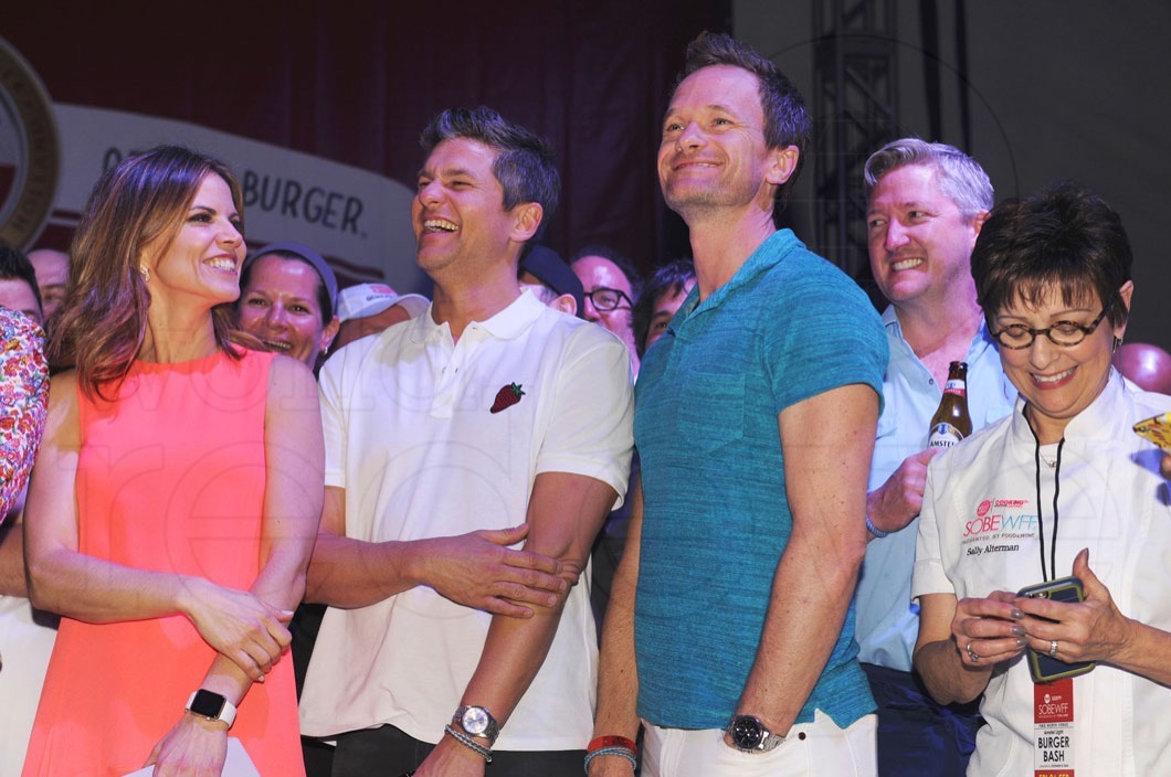 14.2-Natalie Morales, David Burtka, & Neil Patrick Harris3_new