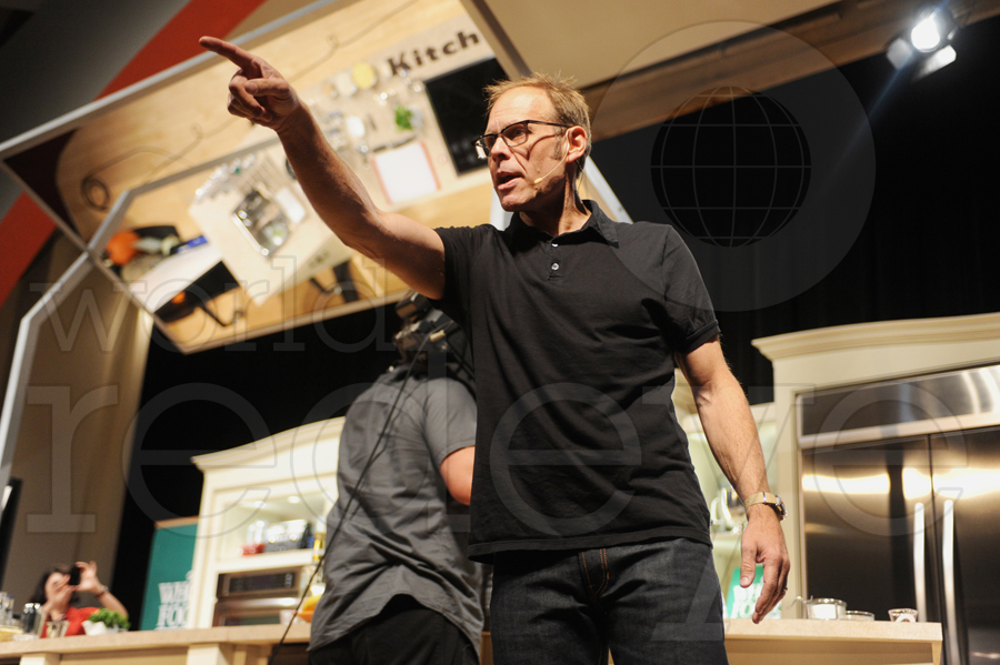 alton brown demo