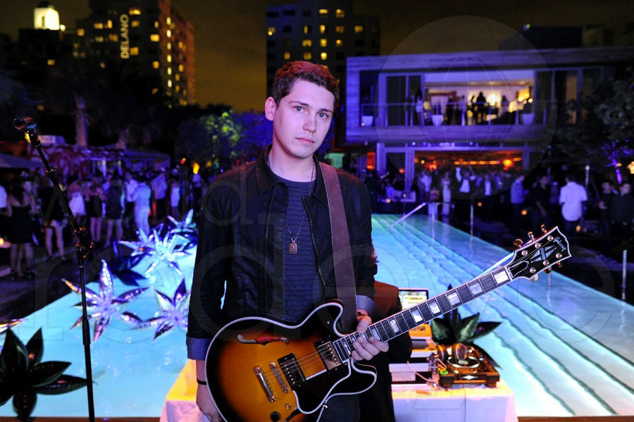 Cris Cab at Hyde Beach at SLS NYE