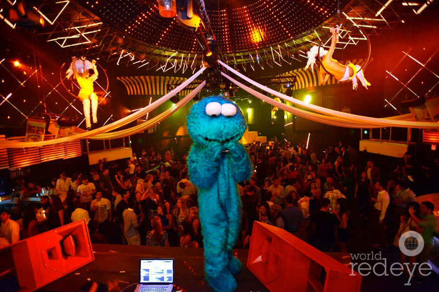 Cookie Monster Takeover at Mansion