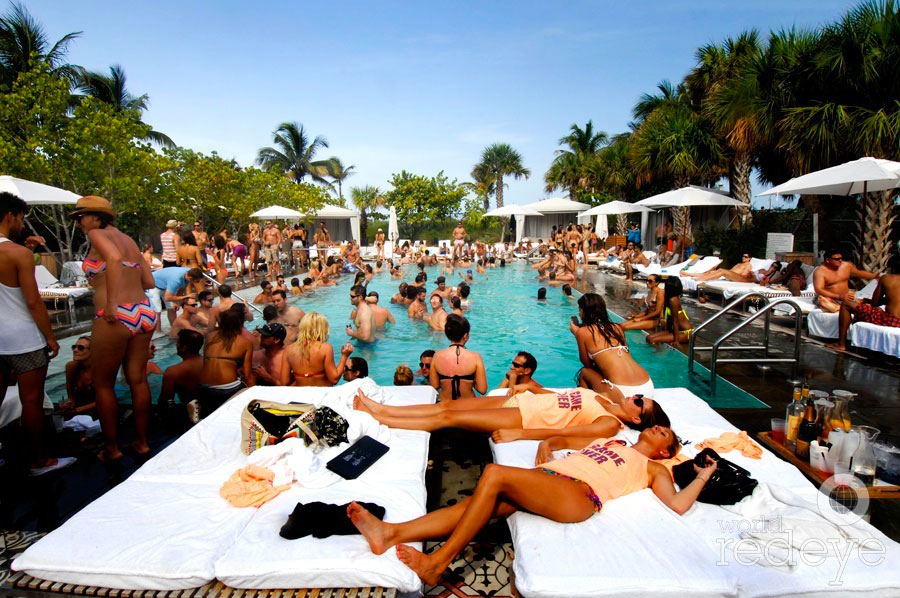 Best Summer Pool Parties: Hyde Beach