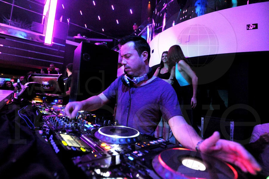 Sander Van Doorn at LIV