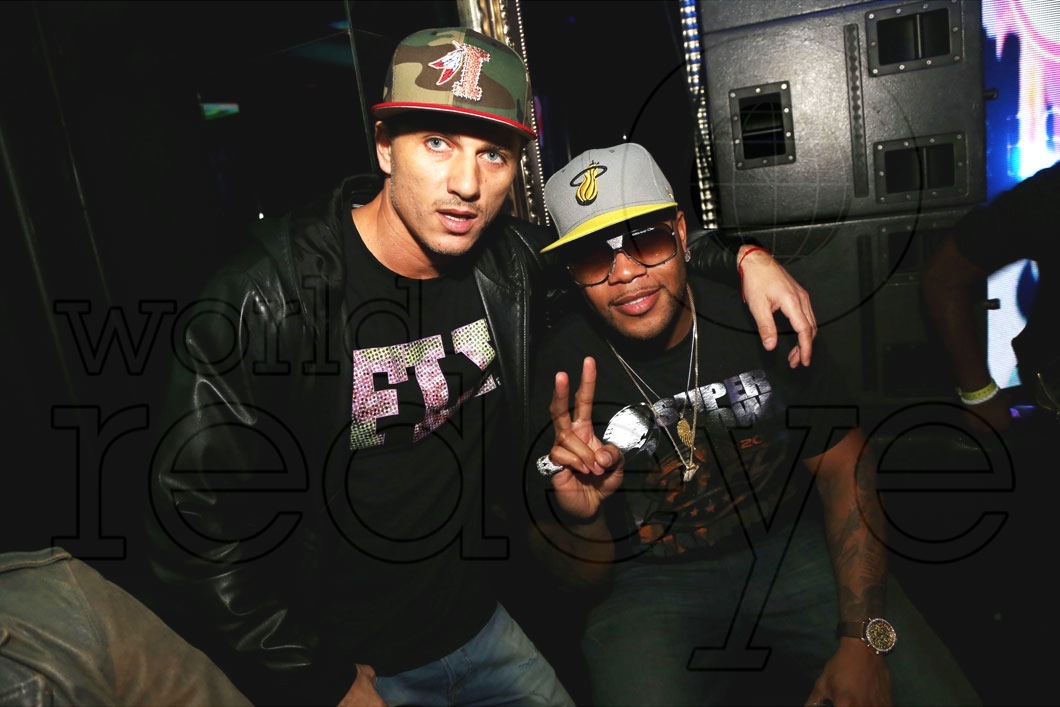 _14-Theo-Pasa-&-Flo-Rida