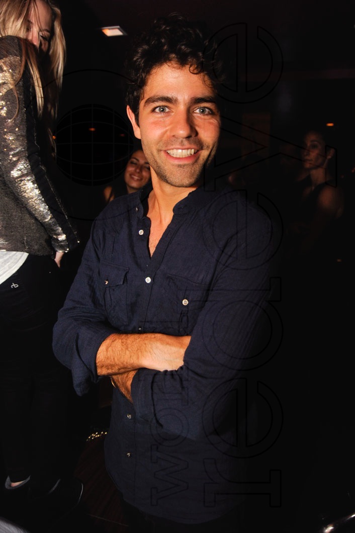 _17-Adrian-Grenier001