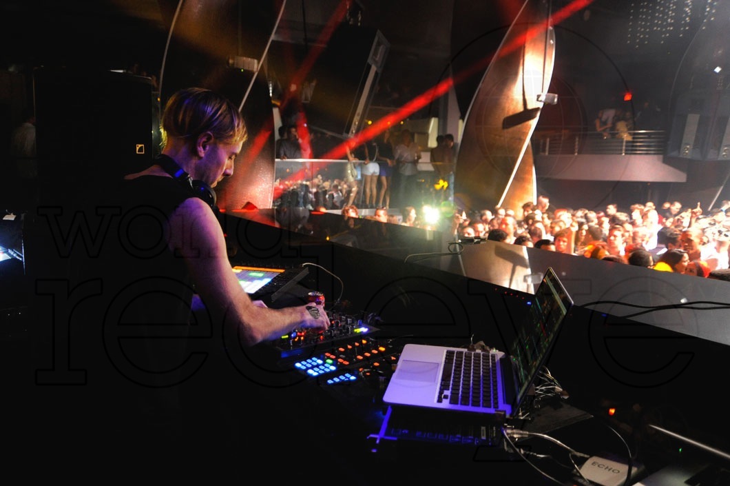 _22-Richie-Hawtin-019