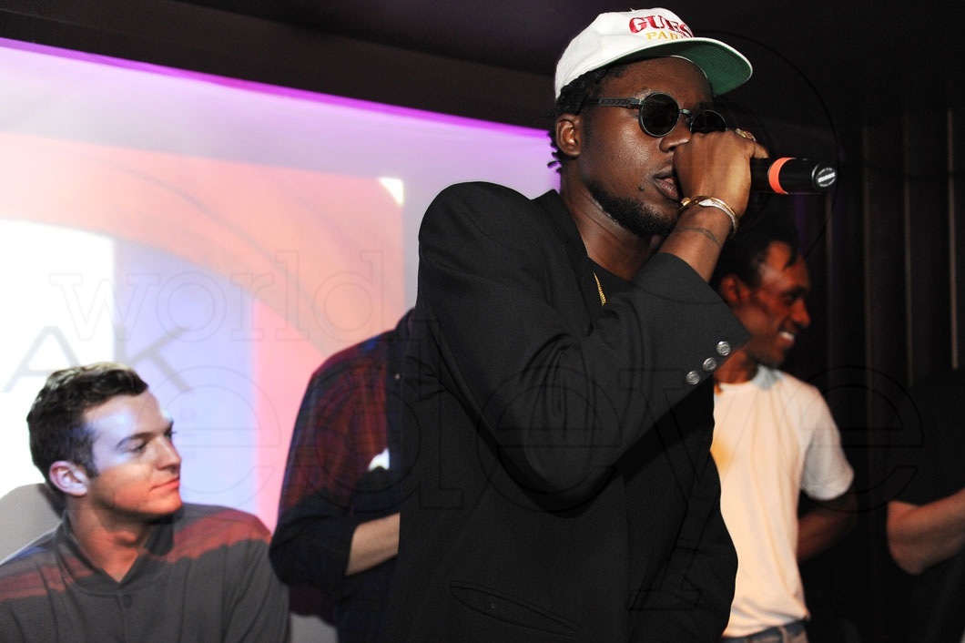 _6-Theophilus-London2