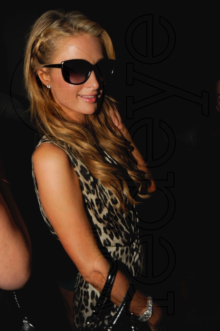 _7-Paris-Hilton001