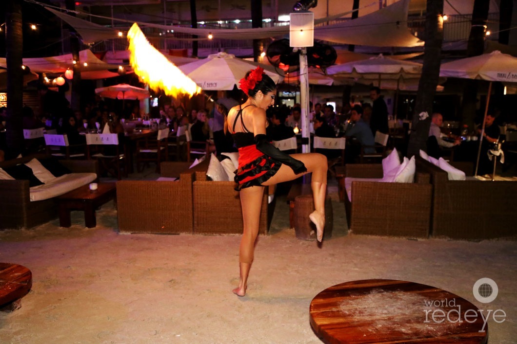 _10-Fire-Dancer-at-Nikki-Beach1