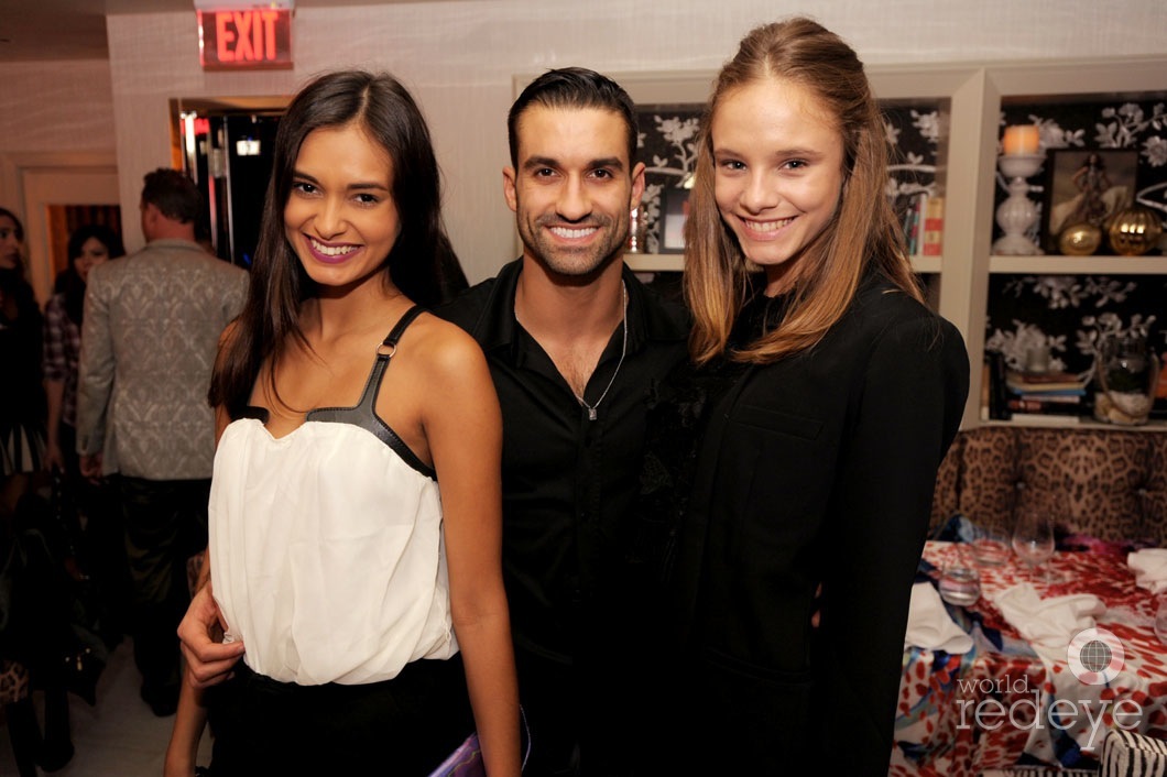 Gizele Oliveira, Iggy Goncalves, & Isadora Vieira