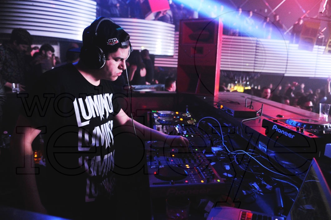 _14-Luminox-Djing