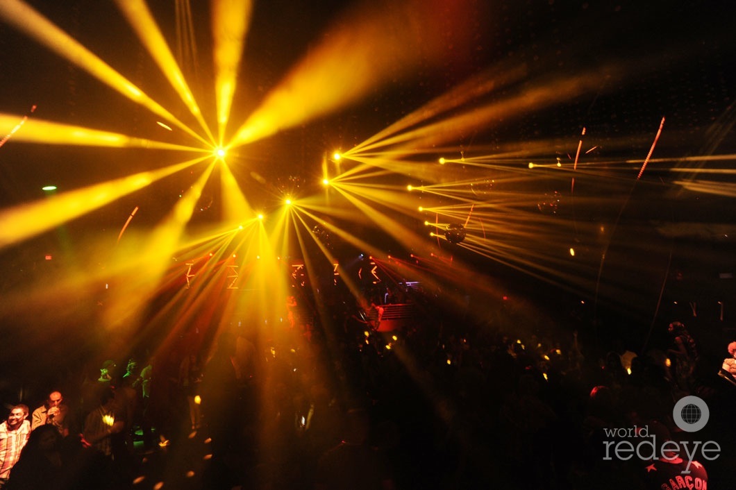 _7-Lights-at-Story-Nightclub-1