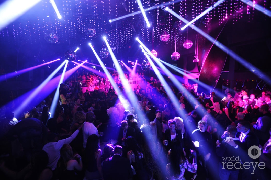 Atmosphere-at-Story-Nightclub-1