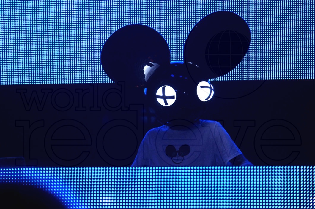 2-Deadmau5-djing9