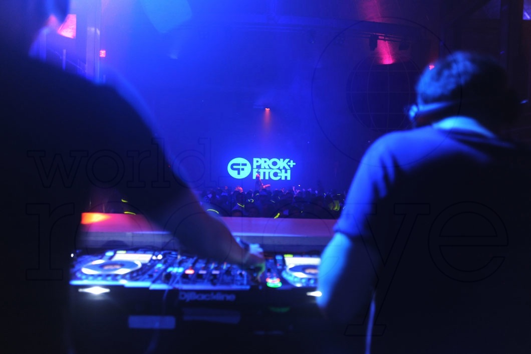 _2-Prok+Fitch-Logo-at-LIV-Nightclub-at-the-Fontainebleau-Miami-Beach-3