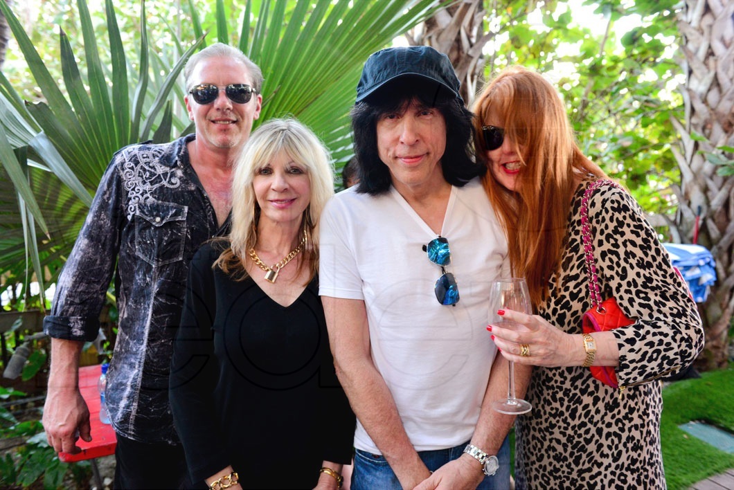 _4-Kenny-Davie,-Marion-Ramone,-Marky-Ramone,-&-Vera-Ramone01