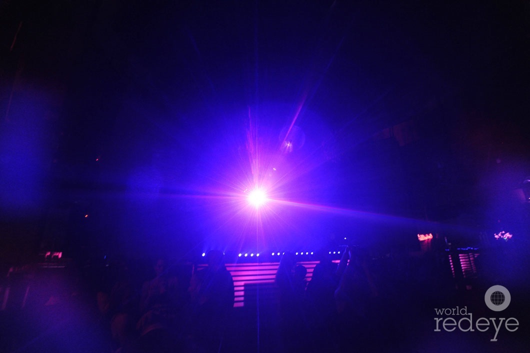 _5-Lights-at-SET-Nightclub-1