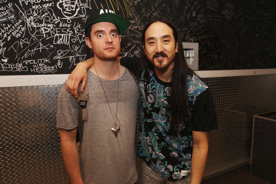 _53-Autoerotique-&-Steve-Aoki