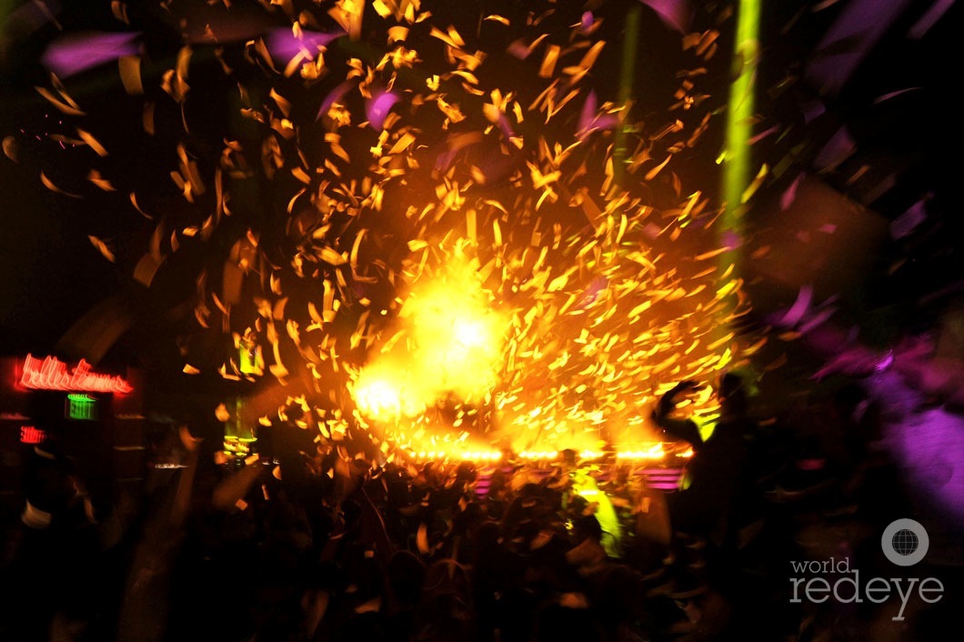 Confetti-Blast-at-SET-Nightclub-2