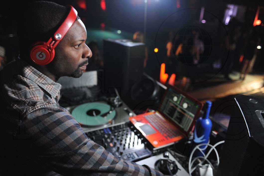 12-DJ-Irie-Djing1