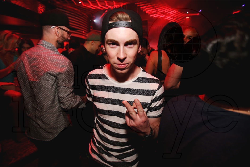 _15-Hardwell