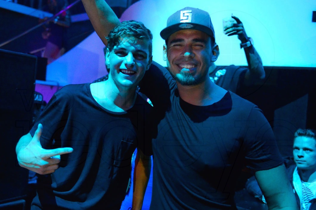 _18-Martin-Garrix-&-Afrojack25