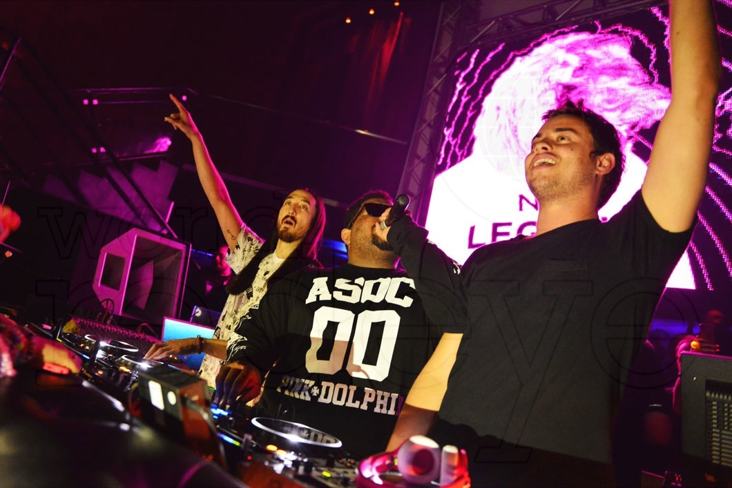 _32-Steve-Aoki,-Carnage-&-Quintino56