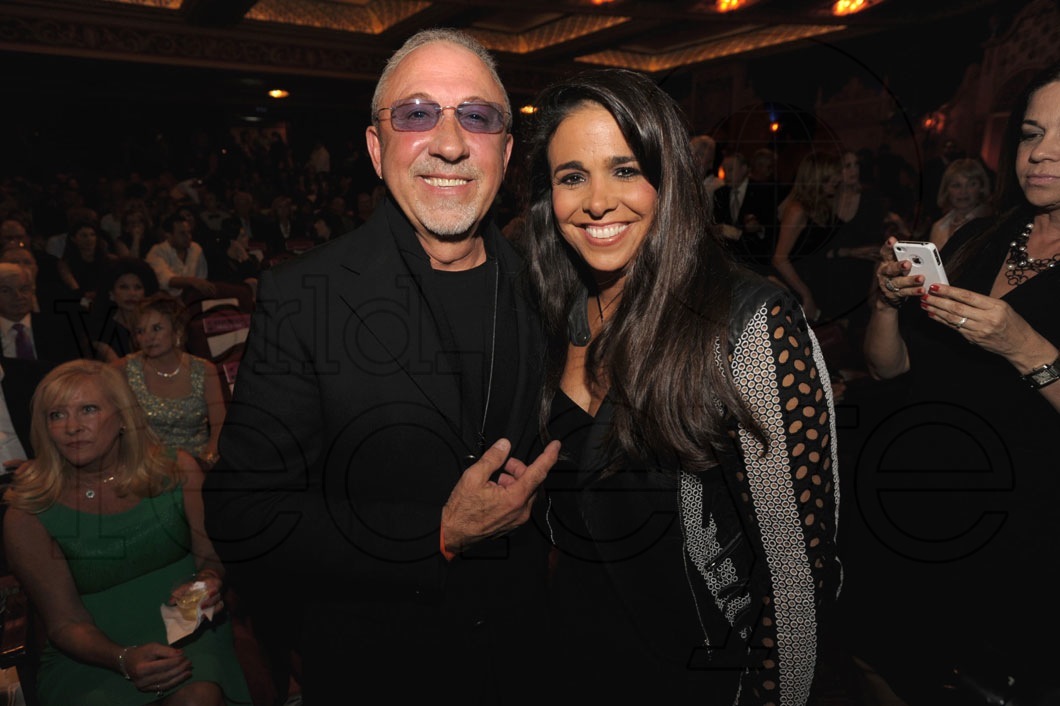 32.5-Emilio-Estefan-&-Stephanie-Sayfie