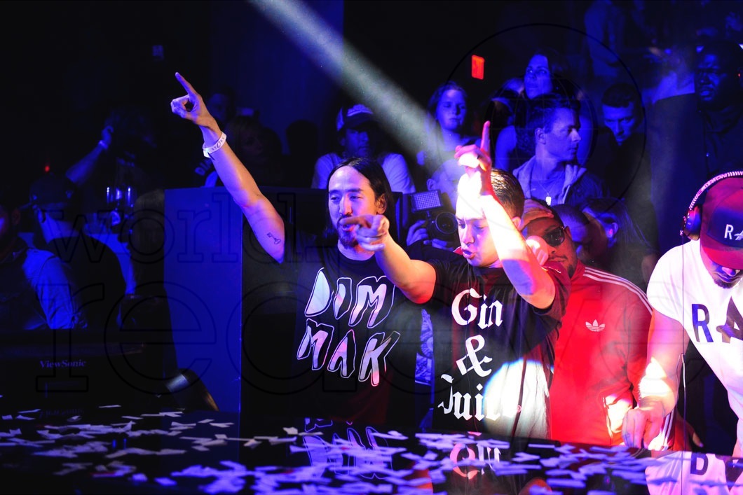 _39-Steve-Aoki-&-Laidback-Luke46