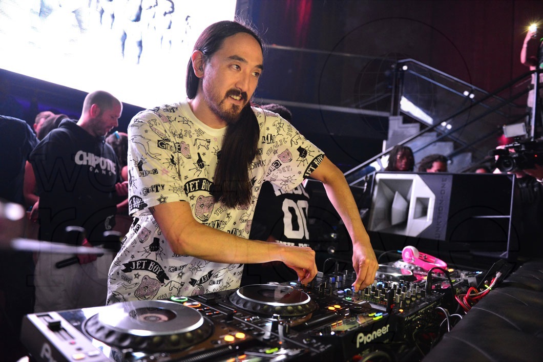 _39-Steve-Aoki84