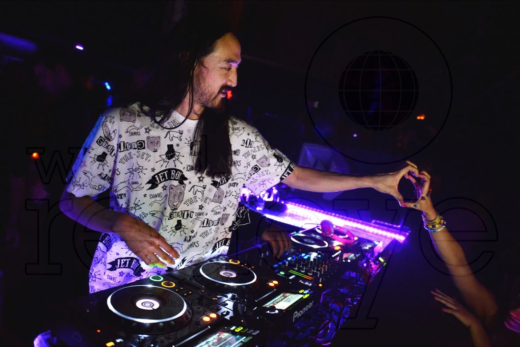 _40-Steve-Aoki89