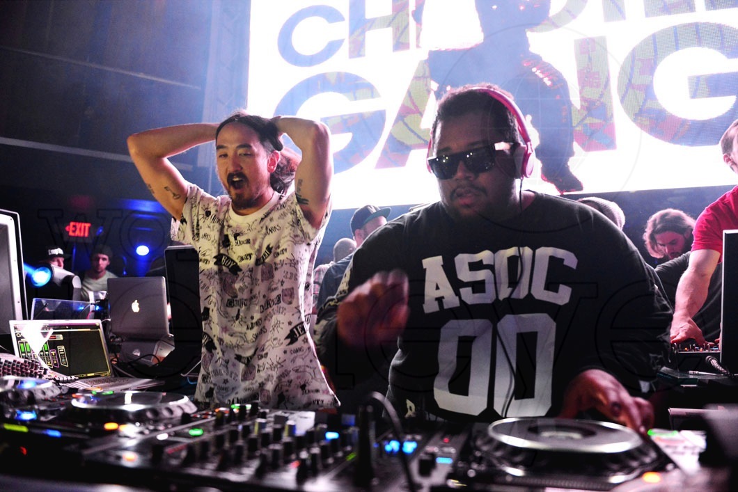 _5-Steve-Aoki-&-Carnage32