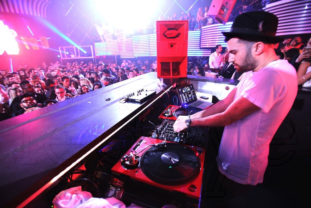 _51-DJ-A-Trak15