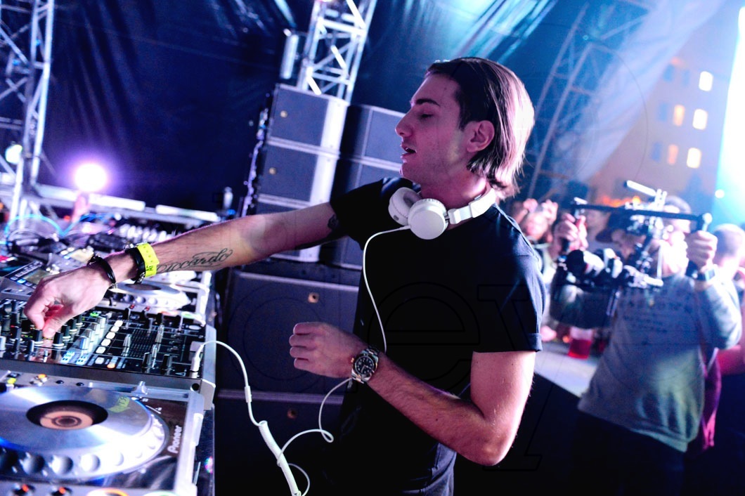 _54-Alesso09