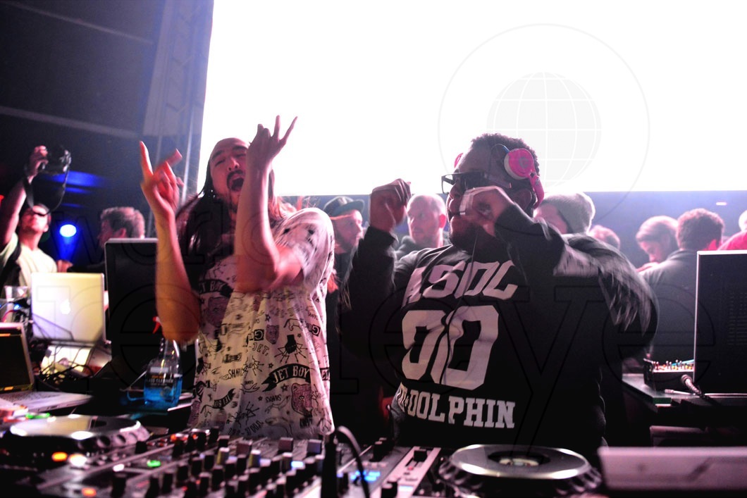 _7-Steve-Aoki-&-Carnage36