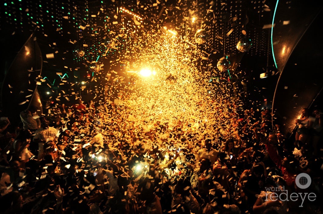 _8-Confetti-Blast-at-Story-Nightclub-3