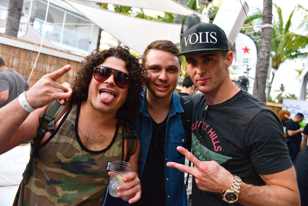 DVBBS,-Borgeous,-&-Spencer-Tarring63