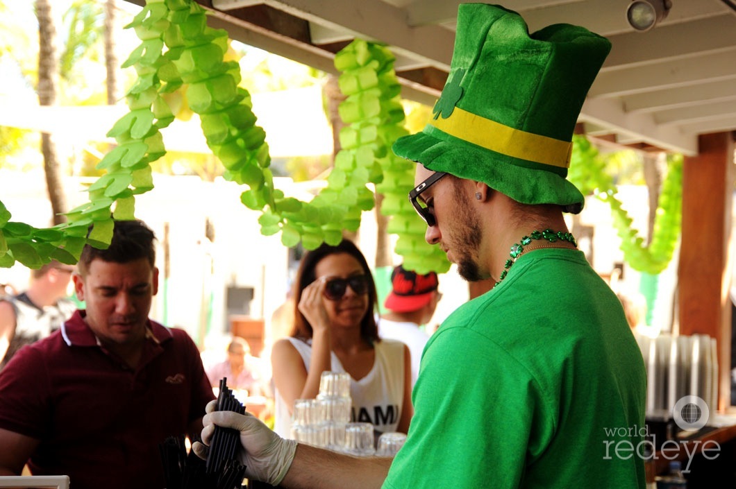 St-Patrick's-Day-theme-at-Nikki-Beach-Miami-7