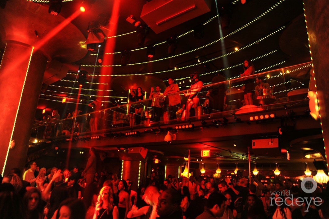 _11-Atmosphere-at-Adore-Nightclub