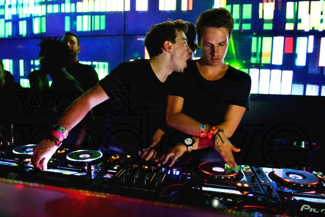 _12-Hardwell-&-Dannic21