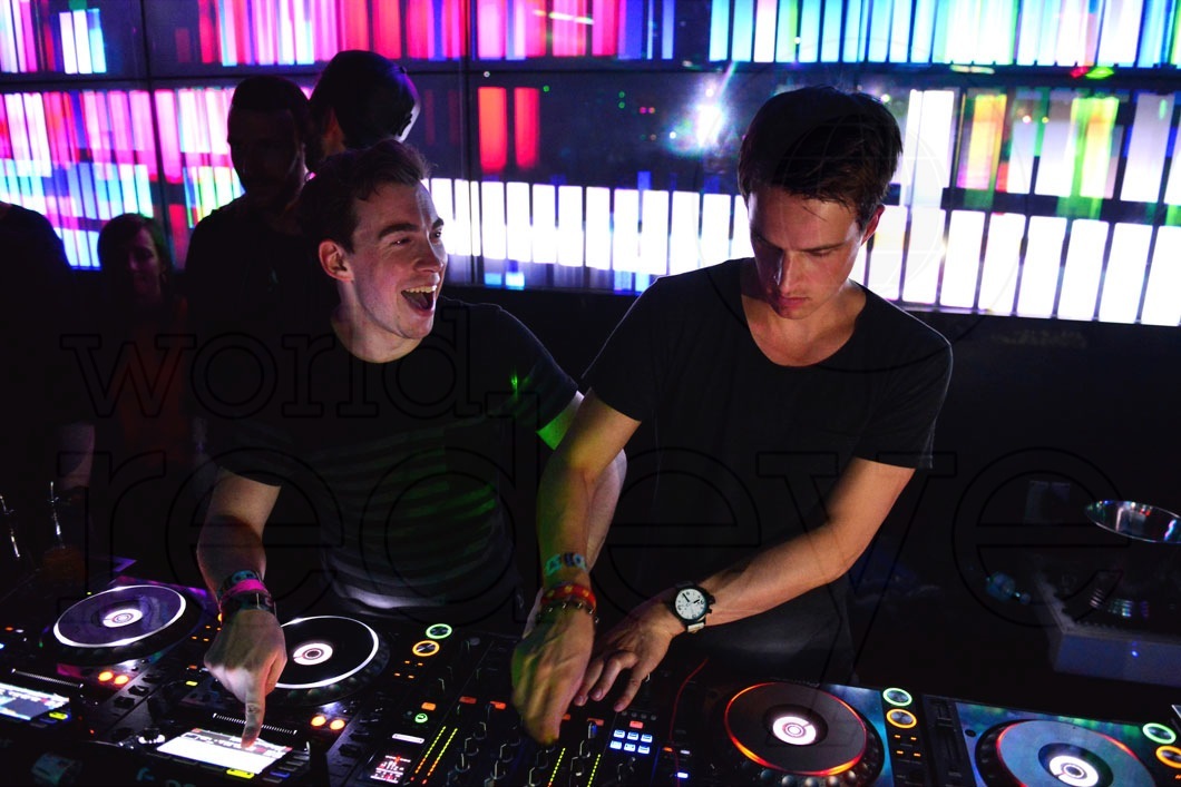 _15-Hardwell-&-Dannic27