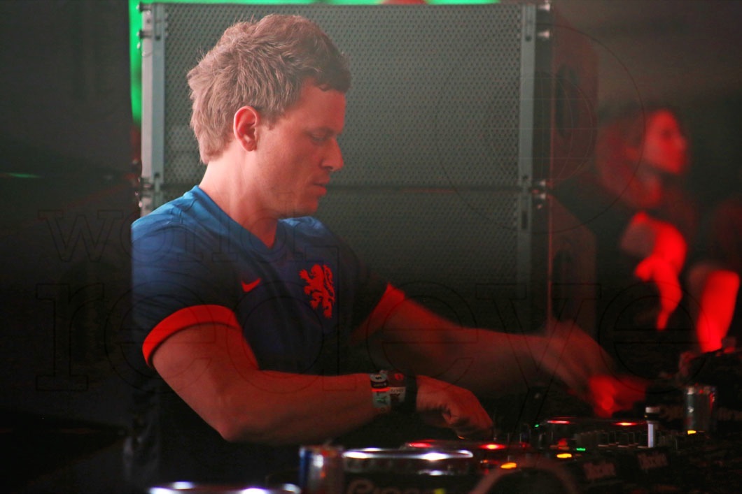 _150-IMG_8874---Fedde-Le-Grand