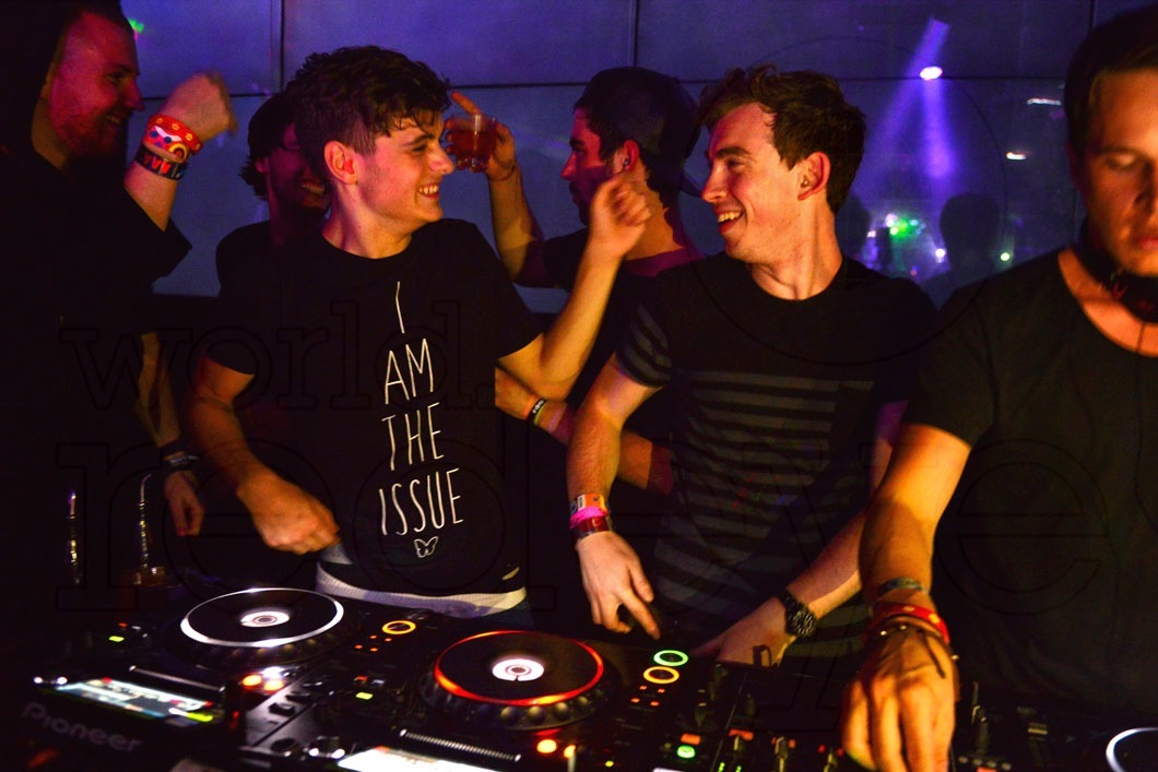 _29-Martin-Garrix-&-Hardwell97