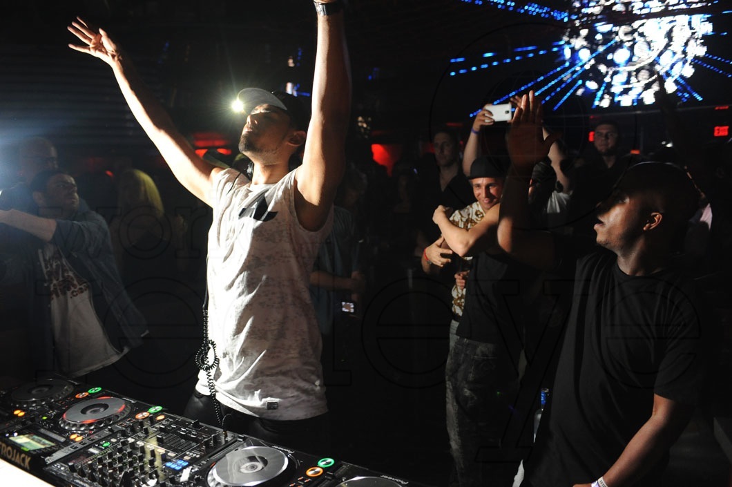 _5-Afrojack-djing19