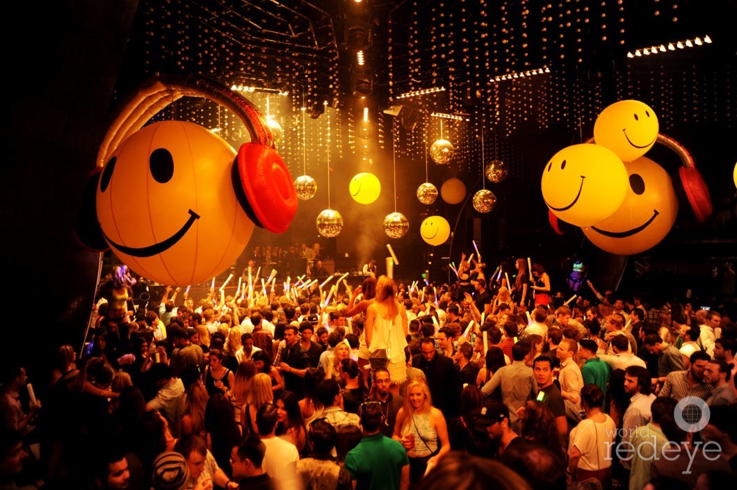 _5-Atmosphere-at-Story-Nightclub-5