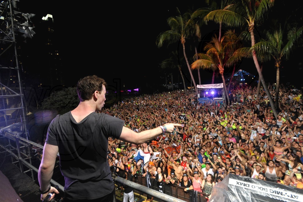 _57-Hardwell1