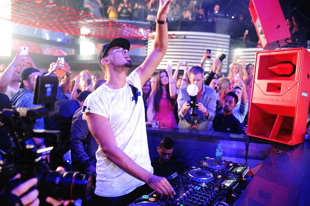 Afrojack-djing