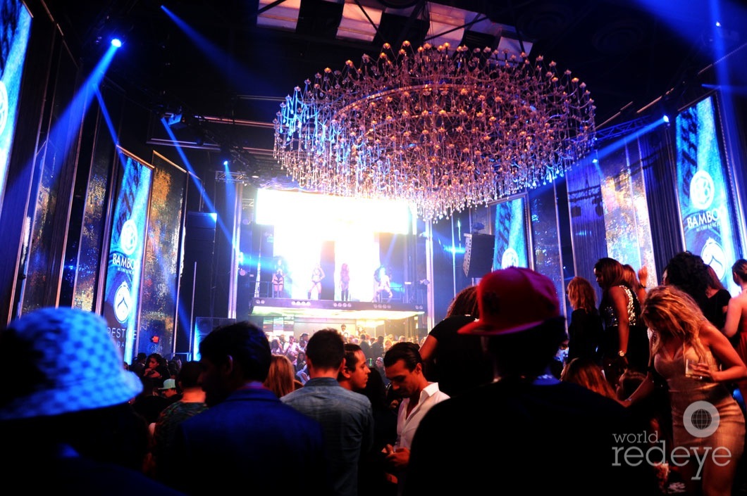 Atmosphere-at-Bamboo-Nightclub-1