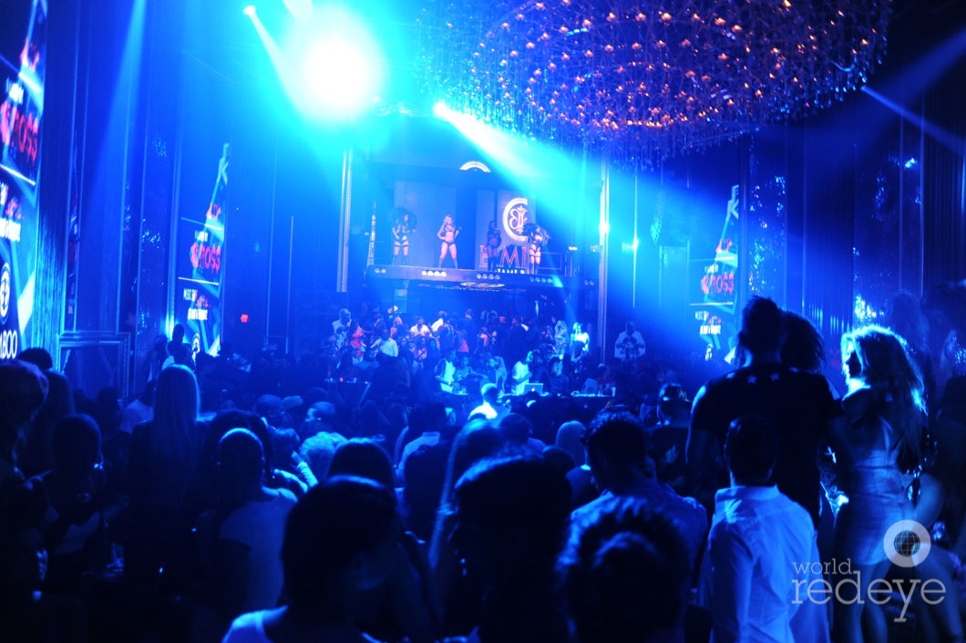 Atmosphere-at-Bamboo-Nightclub-4