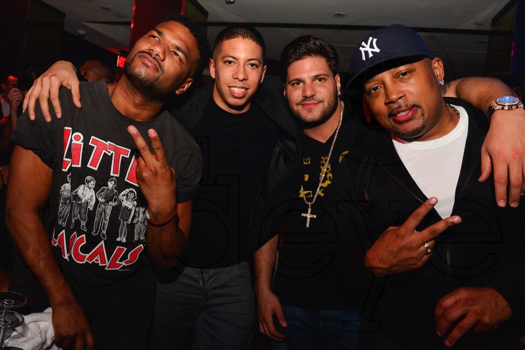 Damien-Wayans,-Purple,-Ronnie-Ortiz,-Daymond-John15